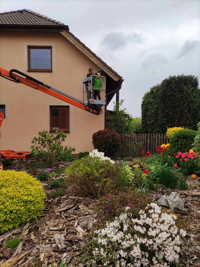 Ukázka kvalitní elektrikářské práce — Elektro Řmot